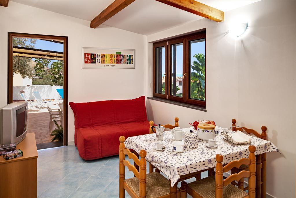 Ferienwohnung Matisse Nerano By Gocce Marina del Cantone Exterior foto