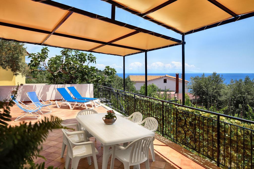 Ferienwohnung Matisse Nerano By Gocce Marina del Cantone Exterior foto