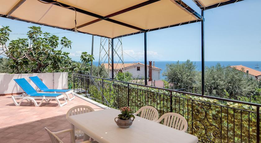 Ferienwohnung Matisse Nerano By Gocce Marina del Cantone Zimmer foto